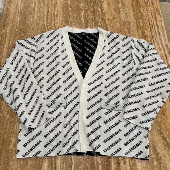 Balenciaga logo button up jacket Cardigan